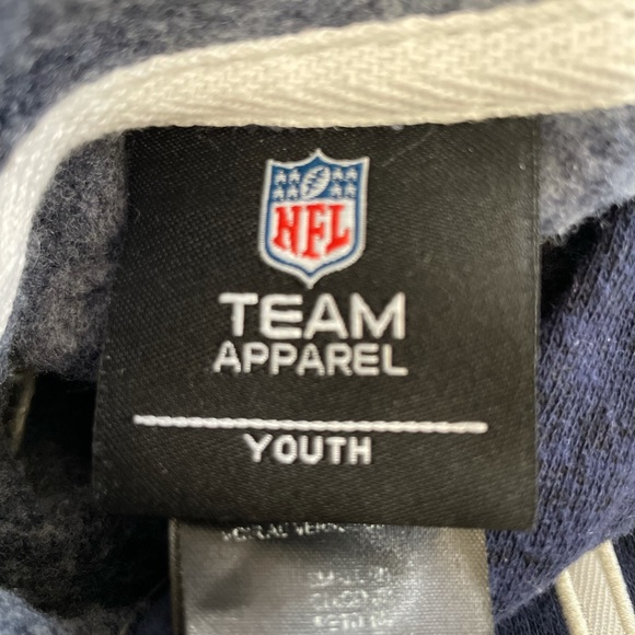 NFL DENVER BRONCOS. Size 7-8 boys. In good condition. - Picture 2 of 2